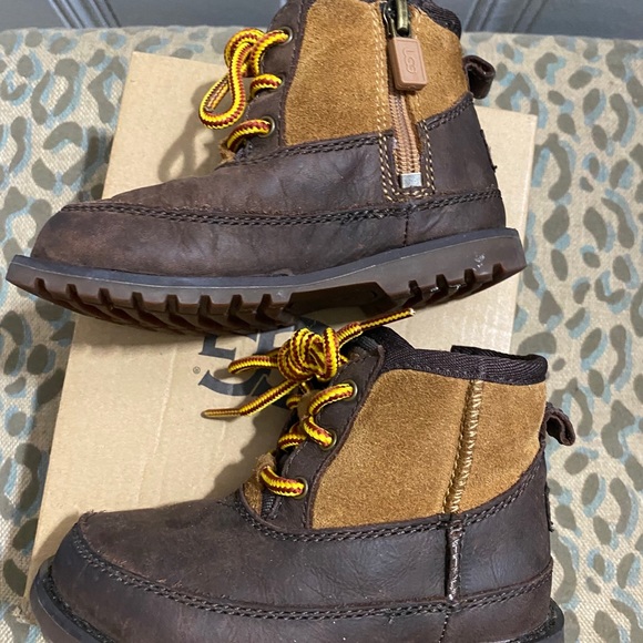 Ugg Bradley boots - Picture 6 of 6